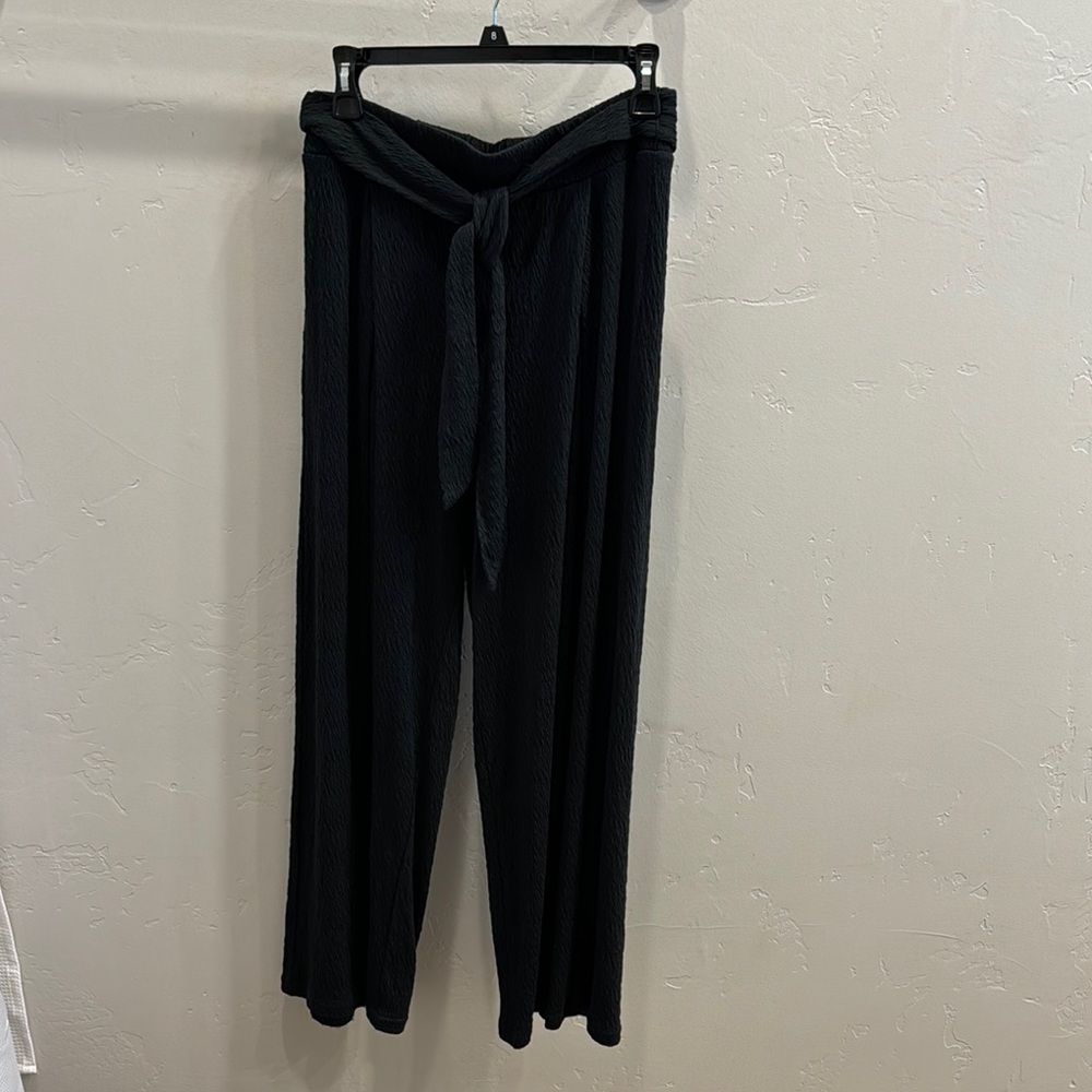 NWT Z Supply Isla Pucker Wide Leg Knit Pant, Size Medium, Black